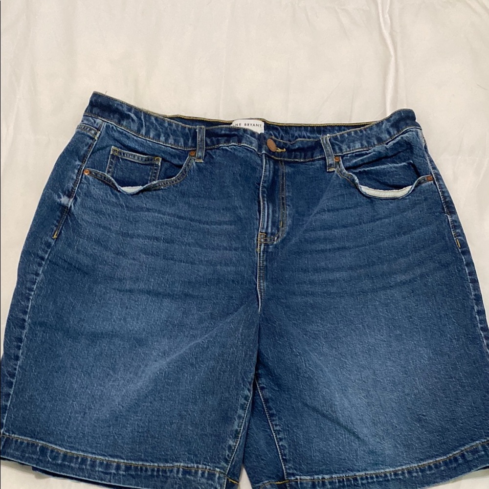 Lane Bryant Blue Jean Shorts Medium Wash Relaxed Fit